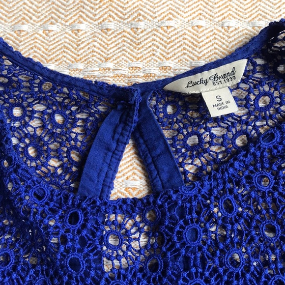 Lucky Brand Top - Picture 3 of 5